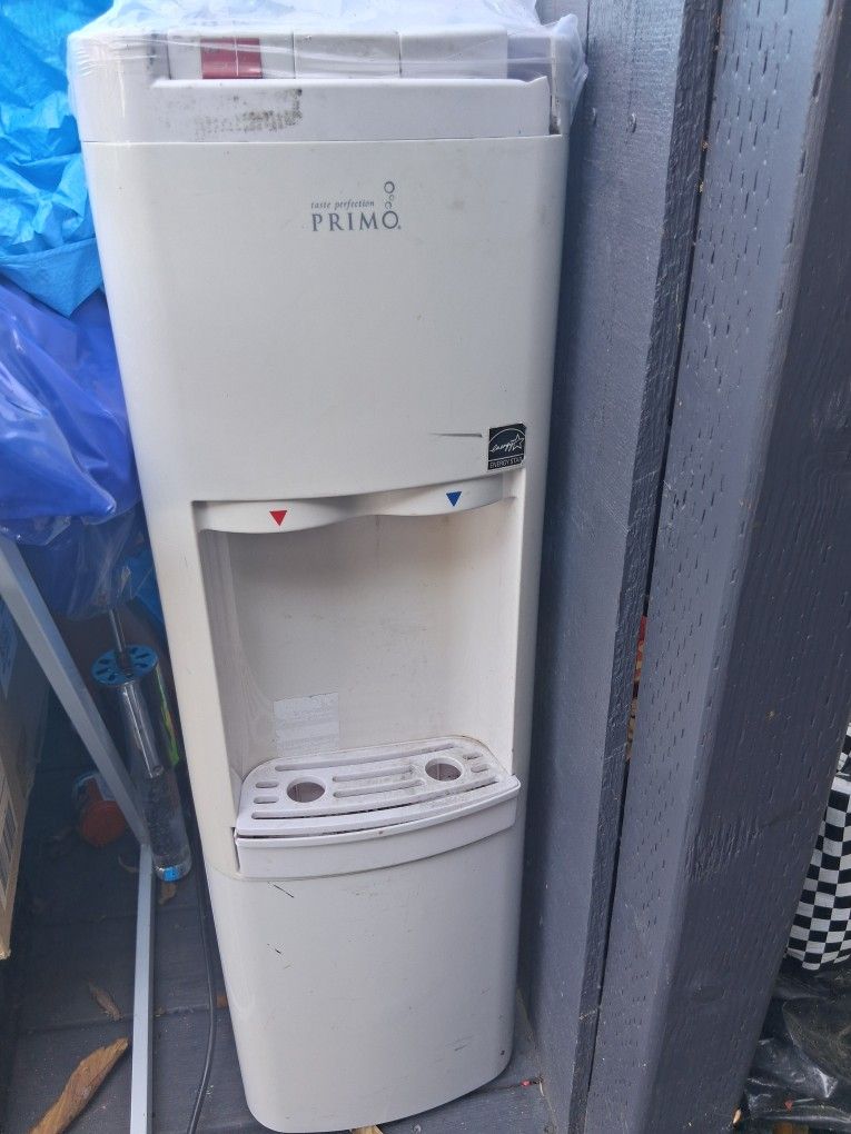 Water Tank Dispenser