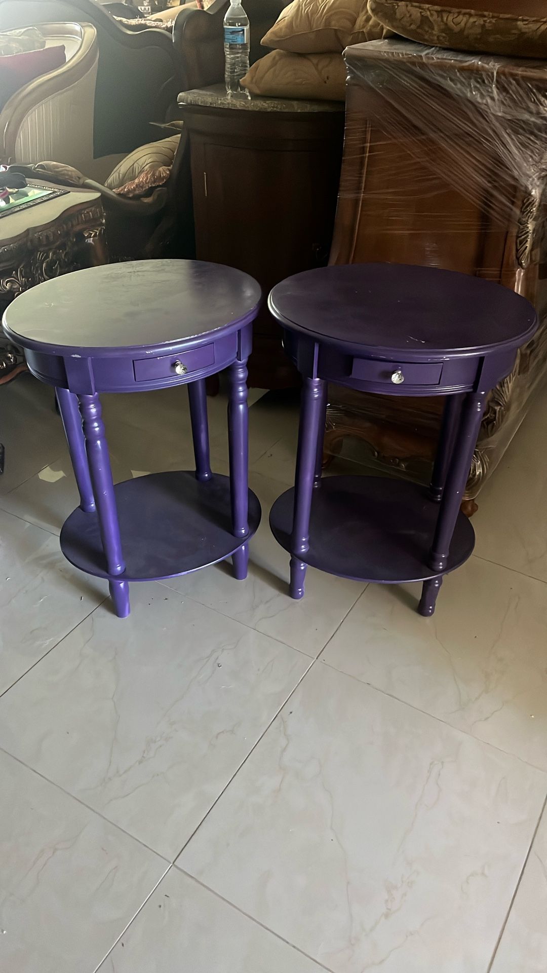 2 Cute Girls Night Stands