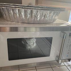 Microwave Brand New 