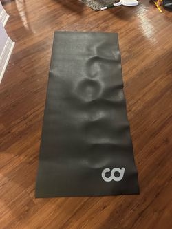 VEVORs Exercise Equipment Floor Mat – Bike Trainer / Treadmill
