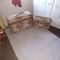 Matching Suitcases Good Condition $15.00 Each 