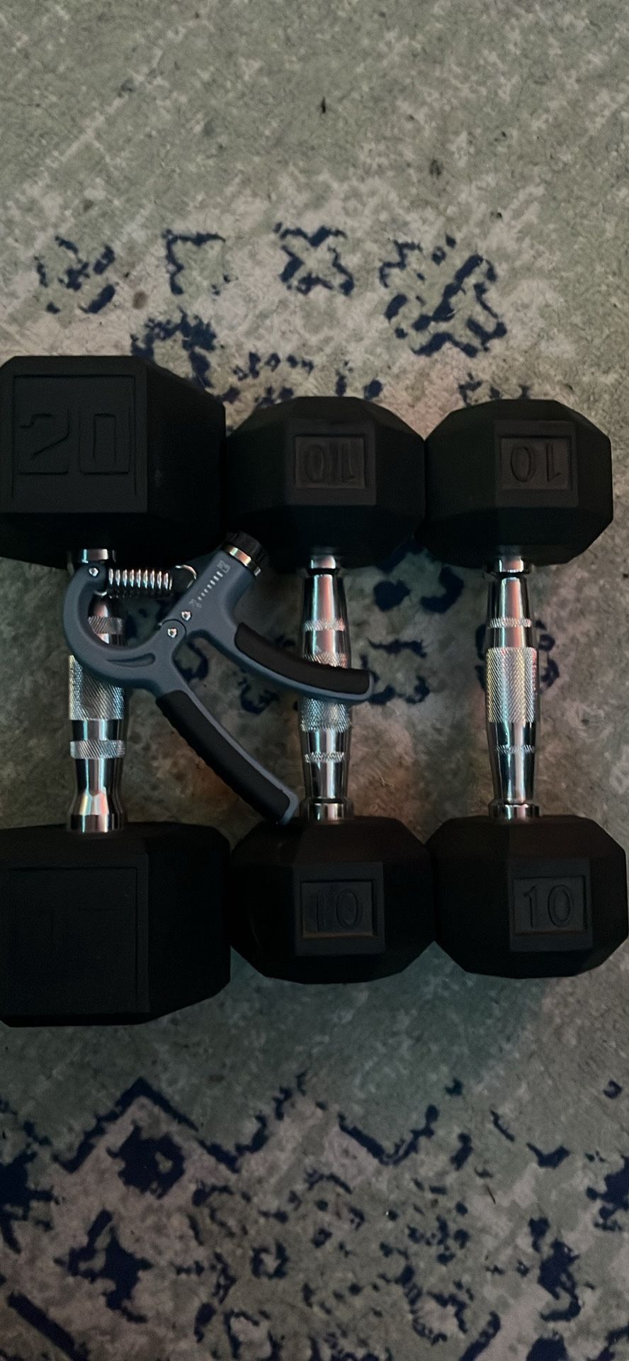 Weights And Grip Strength Tool