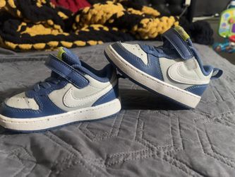 All Shoes Semi New And Used..