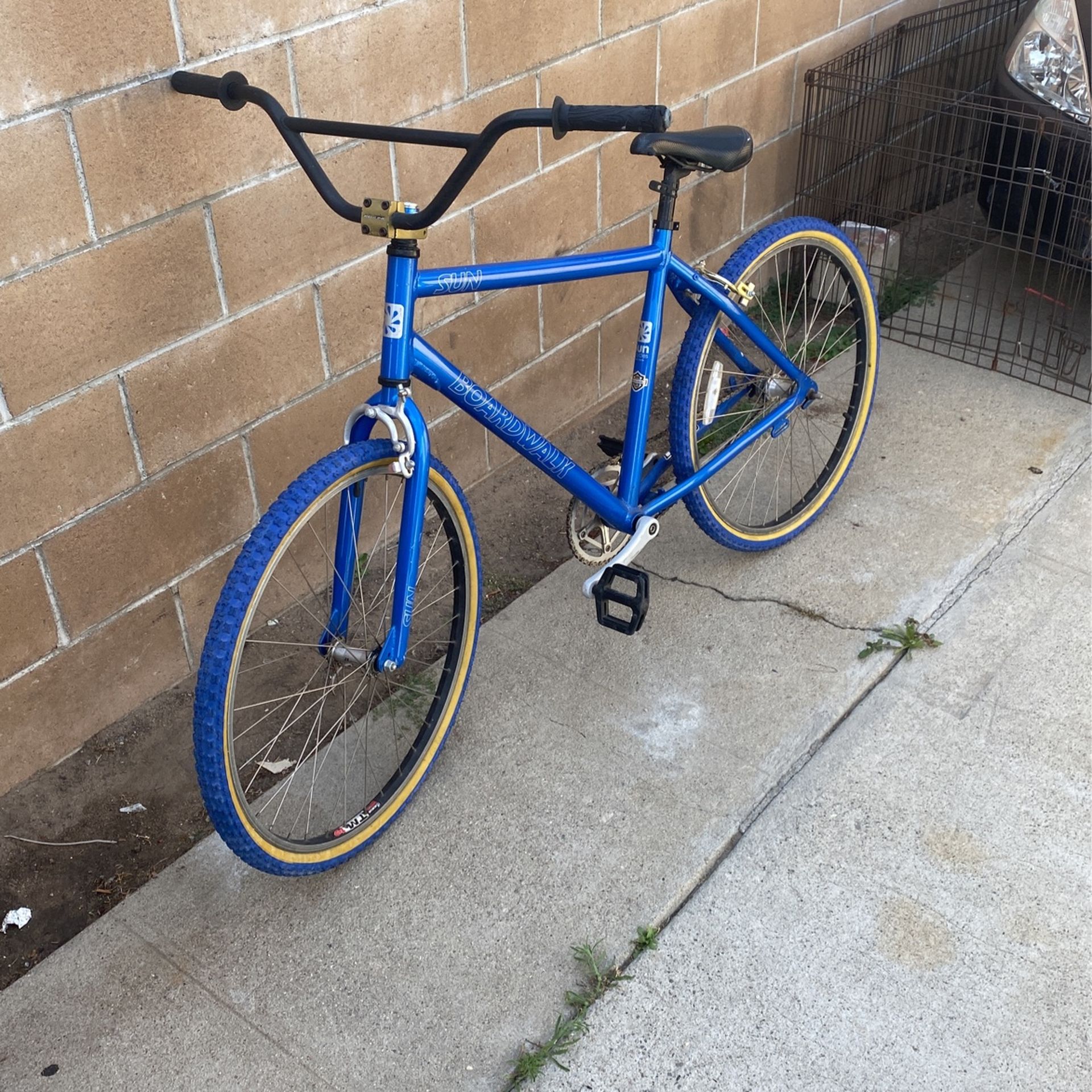 Boardwalk Sun 26 FGFS frame for Sale in Lawndale CA OfferUp