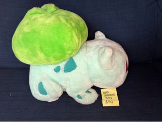 Pokemon Bulbasaur plush 1999