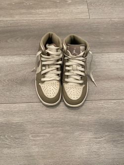 White and Brown Air Jordan 1 Kids Size 4Y