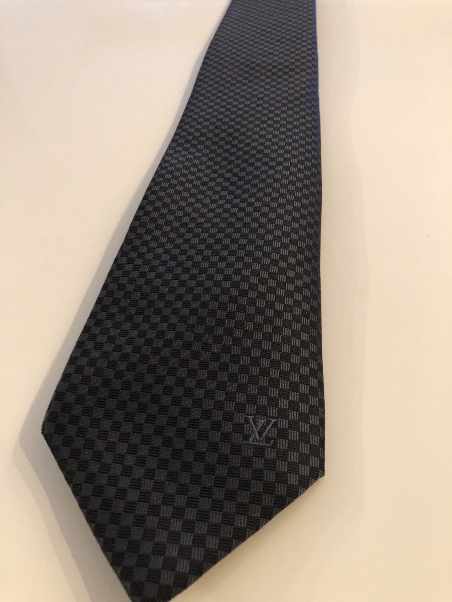Black/gray Louis Vuitton LV tie