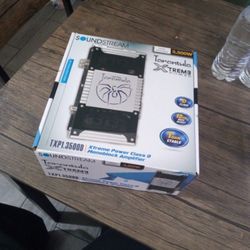 SoundStream Mono Block Amplifier 
