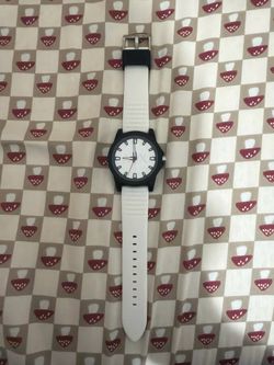 Analog Watch with White Rubber Strap