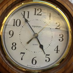 Vintage 1997 Ingraham Round Wood Wall Clock 12 In