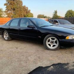 1995 Chevy Impala SS ( No Motor )