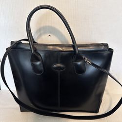 Tod’s Diana  Handbag  Tote Black Leather