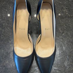 Christian Louboutin Black Heels with Red bottoms (43)