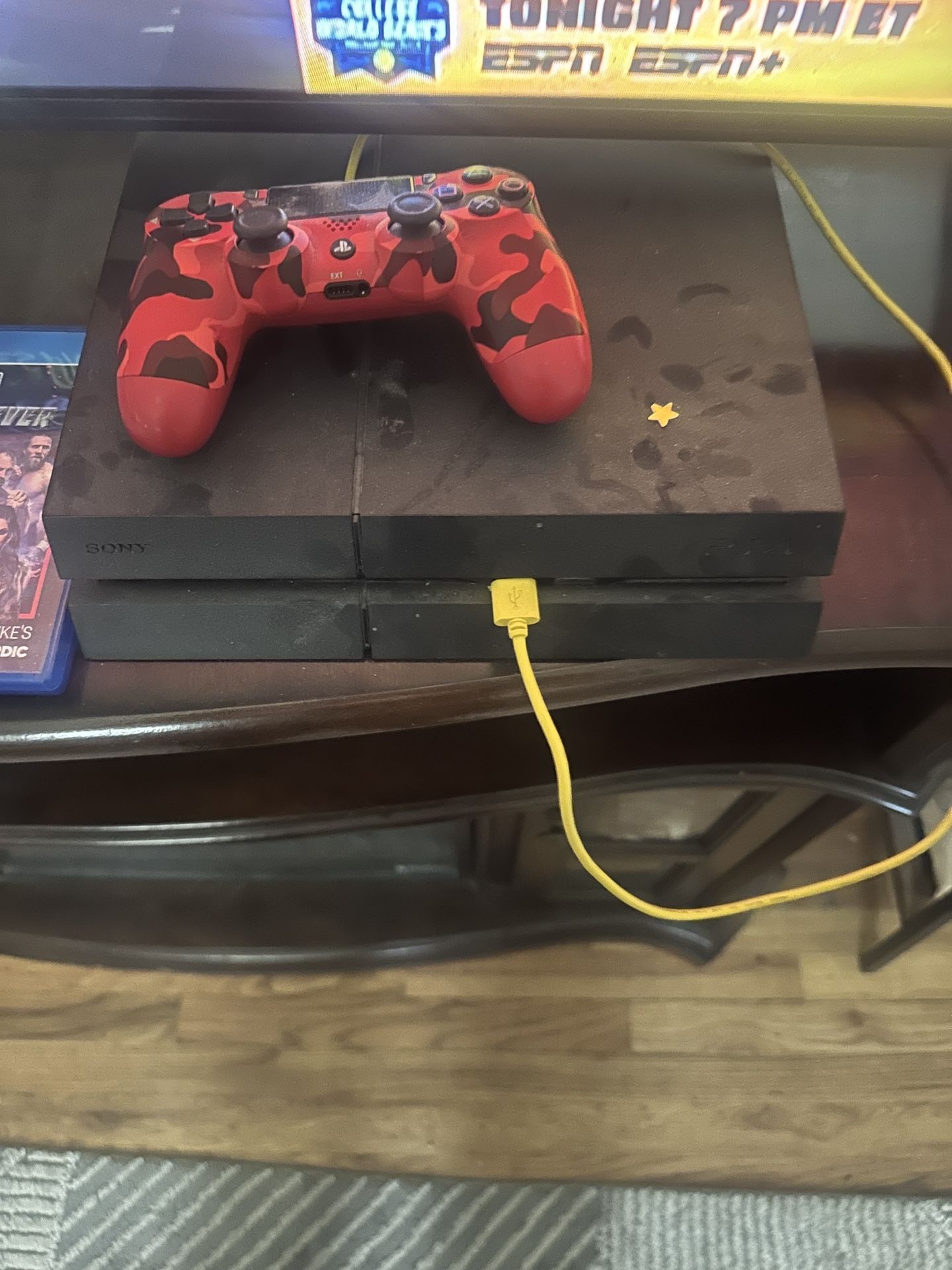PS4 With Few Games