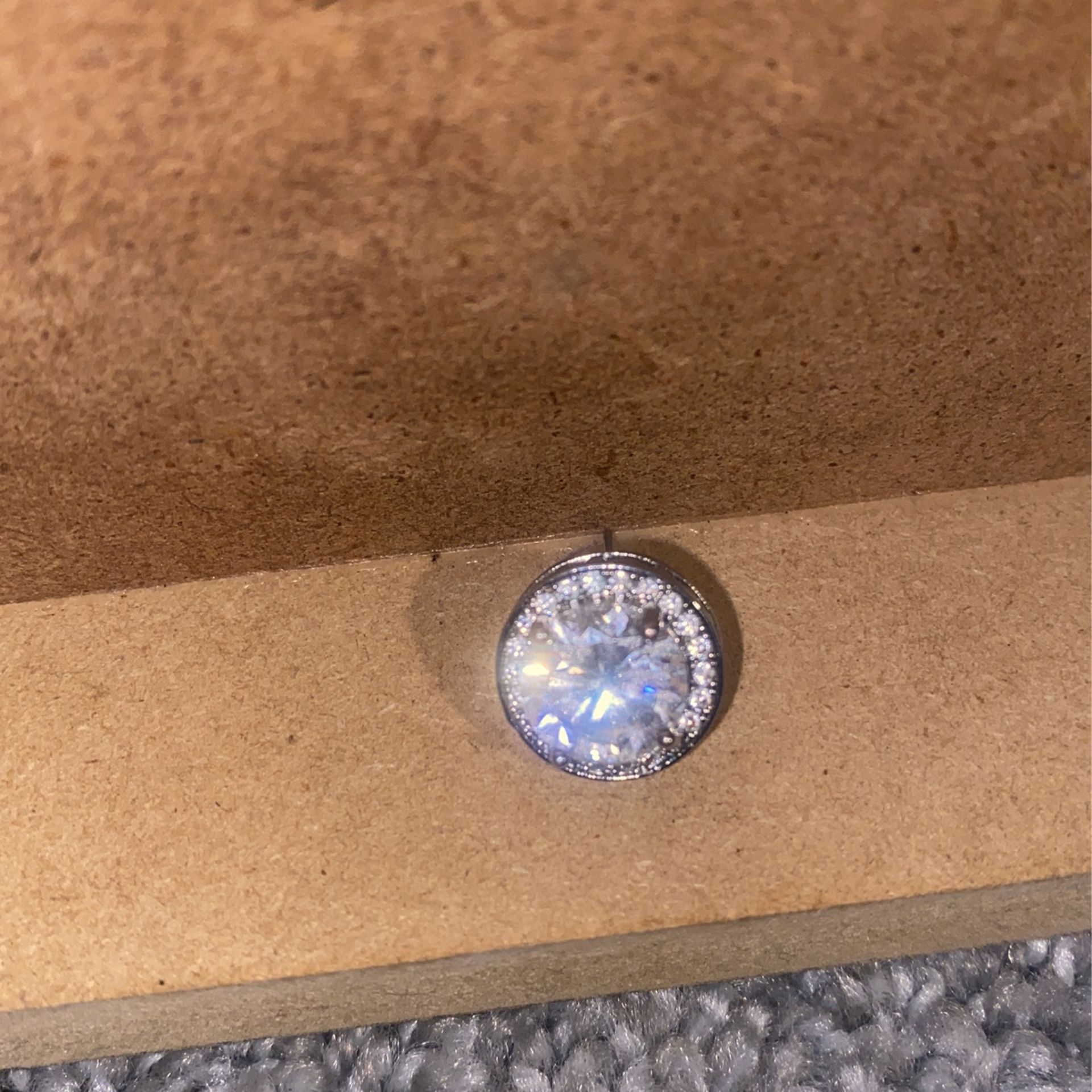 Big Diamond Earing