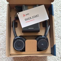 Poly Voyager Focus 2 UC USB-A Headset with Stand Bluetooth (Stereo) Boom Mic PC/Mac Compatible Active Noise Canceling Works w/ Teams, Zoom 