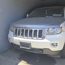 Parts Jeep Grand Cherokee 2011 4x4
