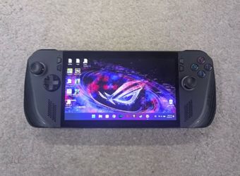 ROG Ally X 7" 120Hz FHD 1080p Gaming Handheld - AMD Ryzen Z1 Extreme Processor