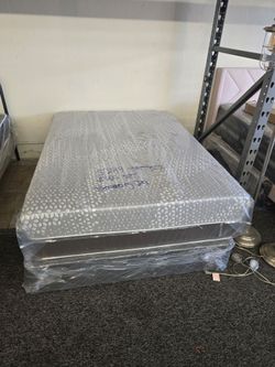 FULL 12" IN THICK MEMORY GEL MATTRESS  AND BOX SPRING