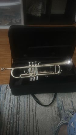 Trumpet silver Levante Brand