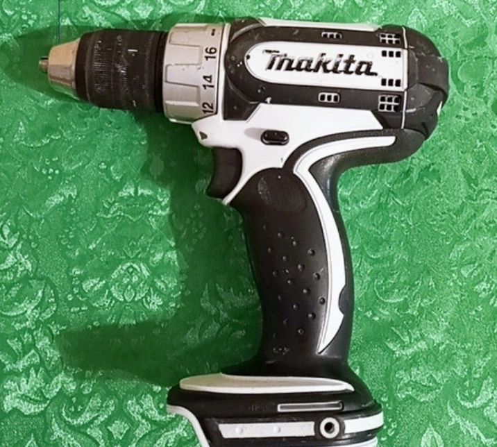 Makita Drill 18v