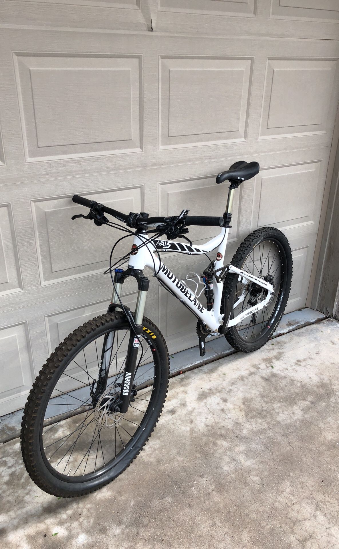 Motobecane Hal5 mountain bike with upgrades barely ridden for Sale in Chandler AZ OfferUp