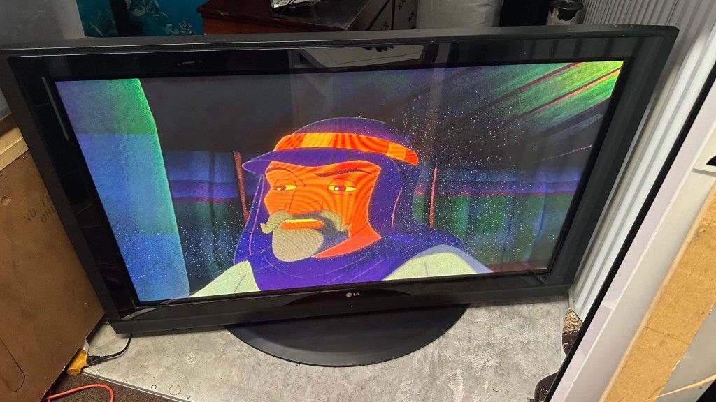 LG PLASMA 60” TV 60PC1D UE (NO REMOTE) A1