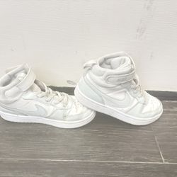Zapatos  Nike Talla 1 En Buenas Condiciones $40