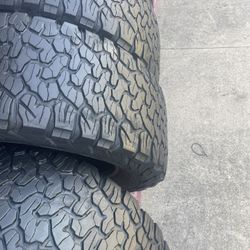 35/12,50/20 Bf Goodrich Quiero $600 Por Ellas 