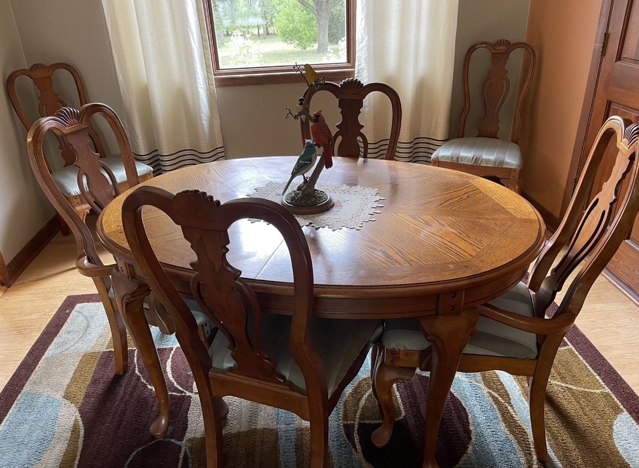 Dinning Room Set