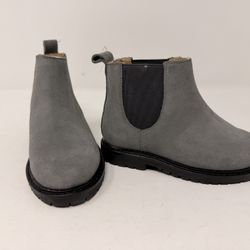 Baby/ Toddler Janie and Jack The Suede Boot size 6