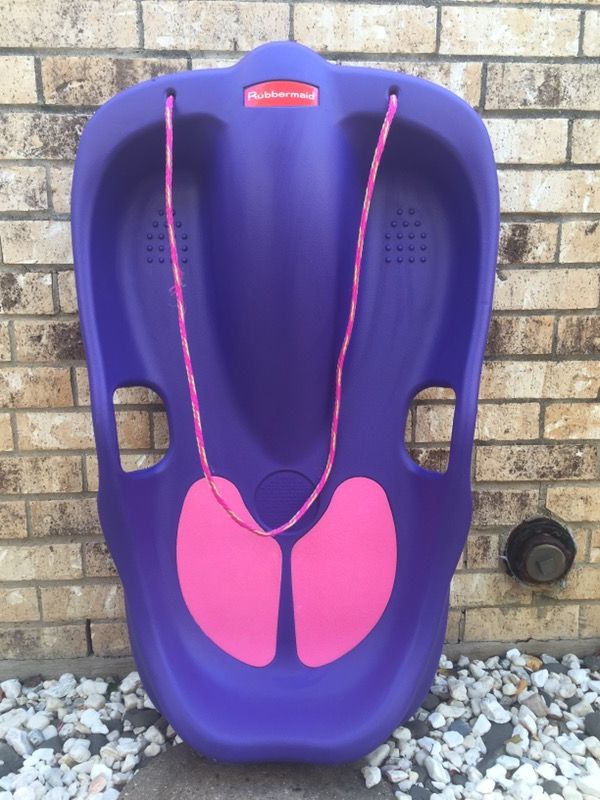 Rubbermaid snow toboggan sled