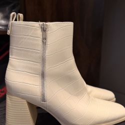 Cream Croc Ankle Boots Size 6