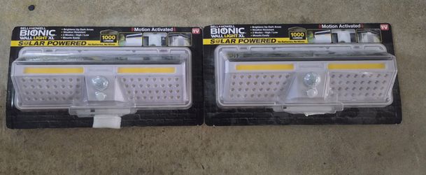 2 NEW Bell + Howell Bionic Wall Light XL Solar Motion Lights – 1000 Lumens