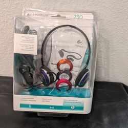 LOGITECH H230 Stereo Headset - Black