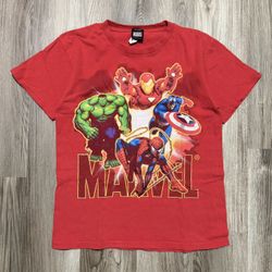 Women’s Marvel Avengers Mad Engine Tee • Size L