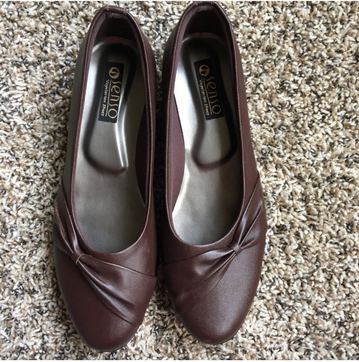 Women’s Brown Faux Leather Flats - Size 7