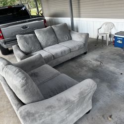 Gray 2 piece couch