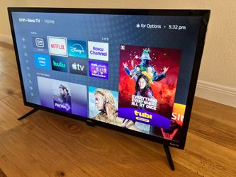 Like New 32” Roku HD Smart TV