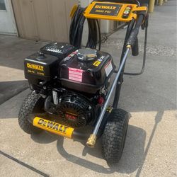Dewalt Honda 3600psi pressure washer