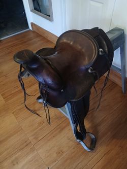 Horse saddle