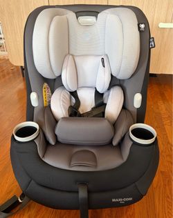 Maxi Cosi- Car seat (All in one convertible)
