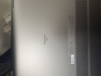 Dell precision 7680