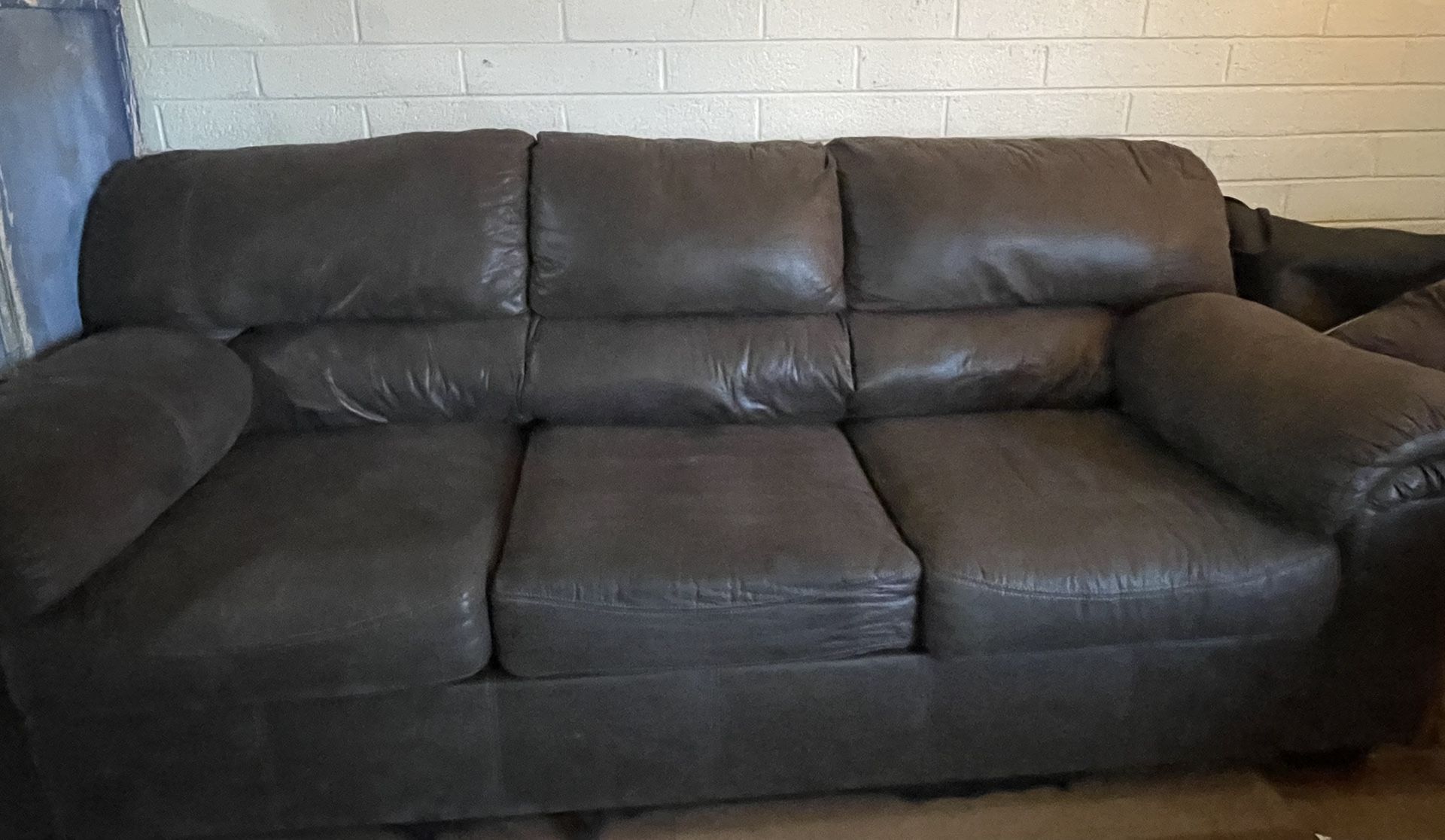 Couch And Matching Chair In Good Condition