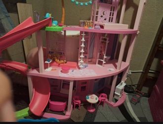 Barbie house
