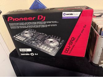 Pioneer DDJ-SR2