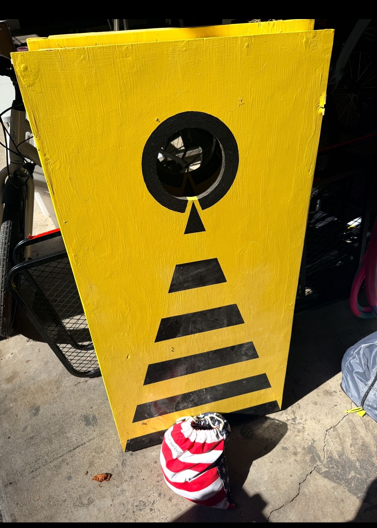 Regulation Cornhole Set