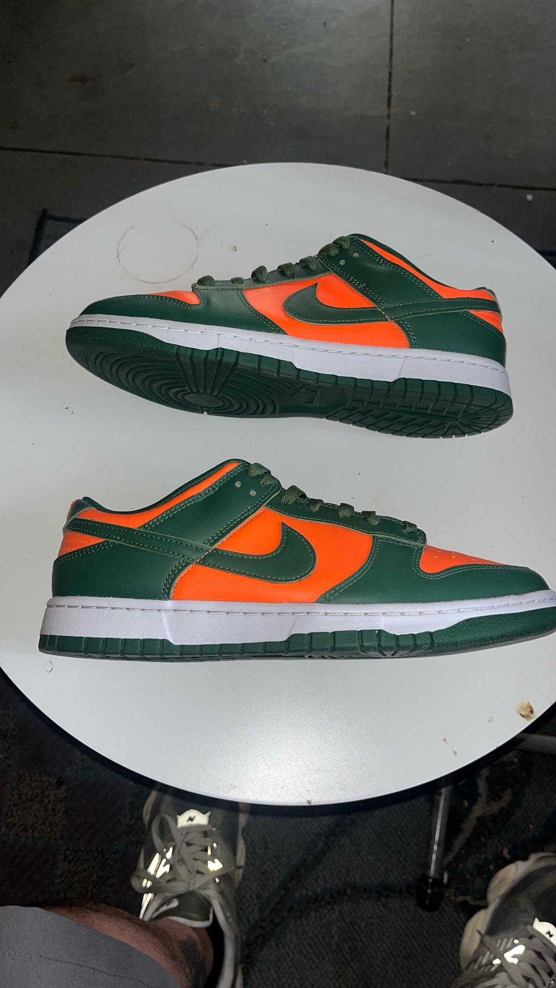 Nike Dunk Low Retro Miami Hurricane Damaged Box