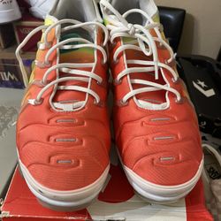 Nike Air Vapor Max Sneakers In A Multicolor Rainbow Sunset 