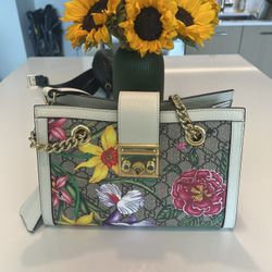 Gucci Flora 498156 Purse